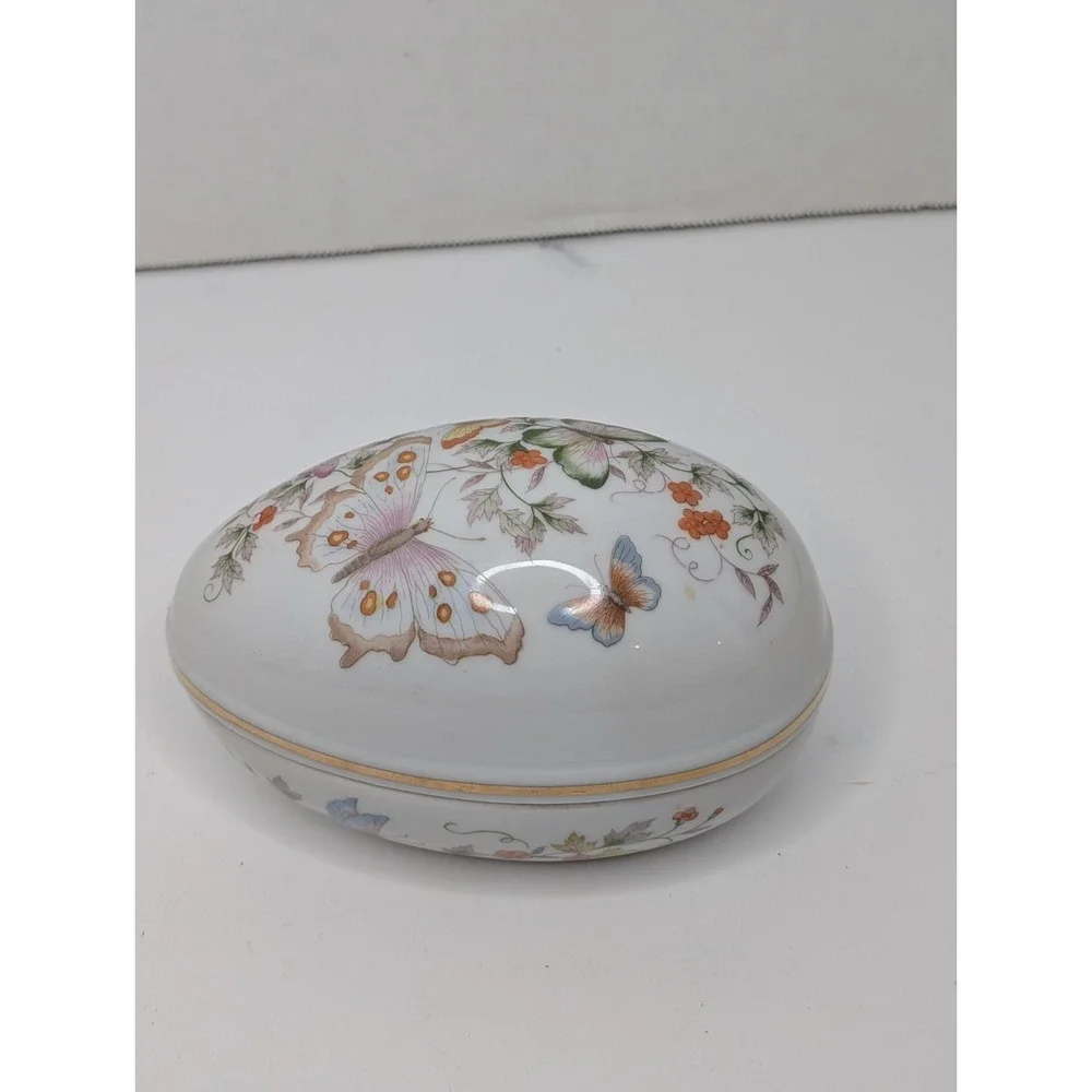Vintage Avon‎ Porcelain Butterfly Trinket Box Jewelry Box 22K Gold Trim Japan...
